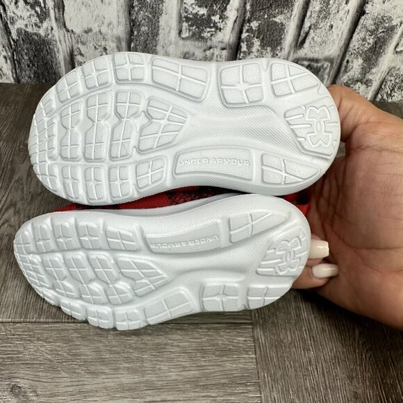 Under Armour Surge Infant size 5 Red Slip On Lightweight Sneakers - Picture 7 of 8